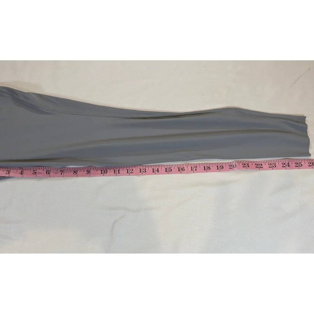 Lululemon Womens Size 6 Gray High‎ Rise 7/8 Leggings 26